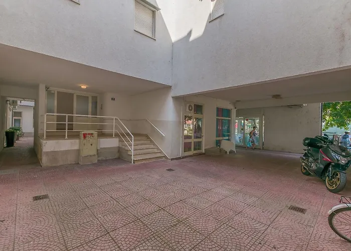 Marinko Apartment Omiš